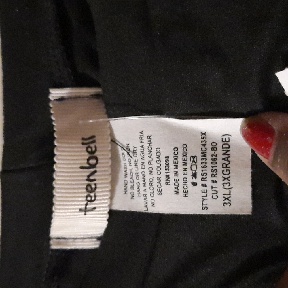 Crop Top OMFG Gold Lettered Plus Size 3XL - Picture 3 of 5